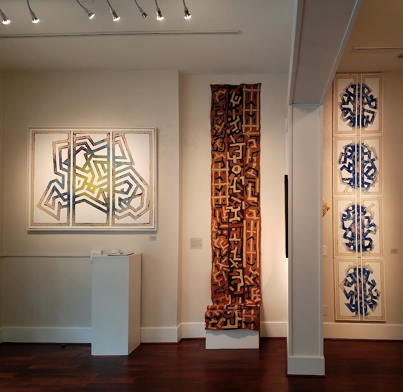 Leslie Curran Gallery Gallery Image