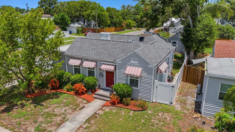 Crown Group Realty image 1