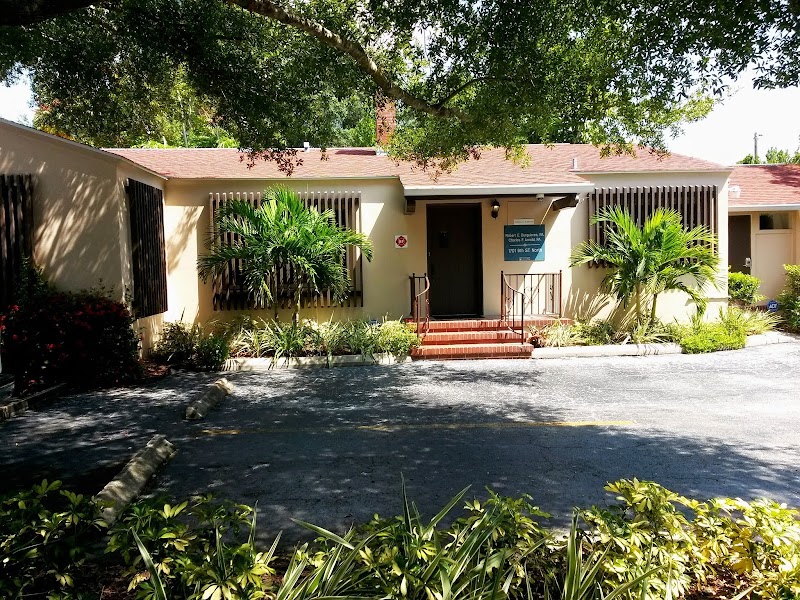 Arnold &amp; Burguieres image 1