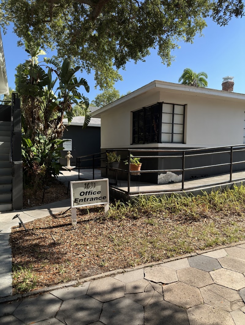 Belly and Bliss Massage image 4