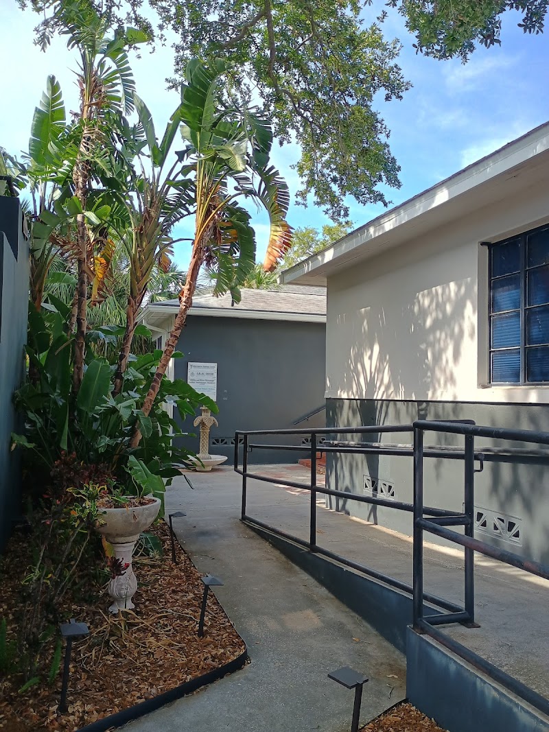 Full Sun Massage Therapy Gallery Image