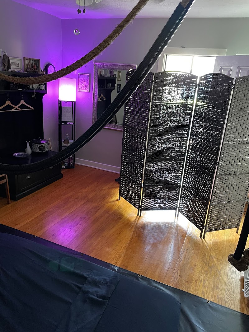 Lilac Door Massage image 2