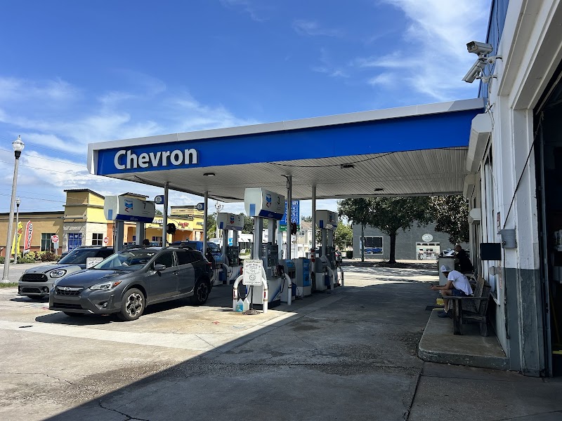 Bob Lee's Tire Pros image 3