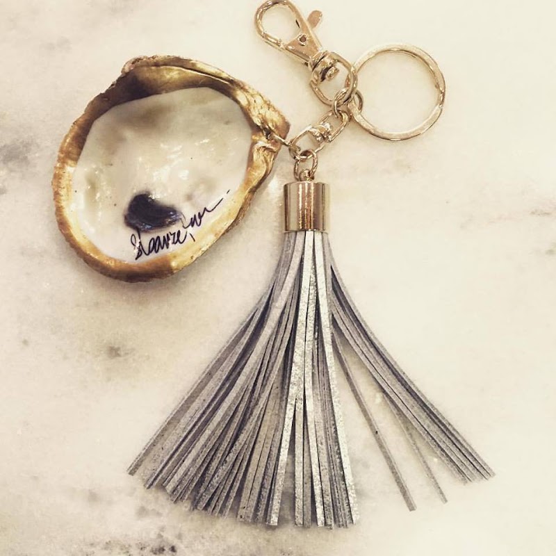 Canvas Fashion Gallery image 3