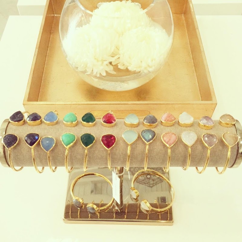 Canvas Fashion Gallery image 4