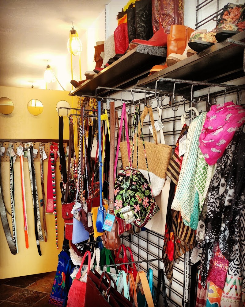 Revolve Clothing Exchange image 3