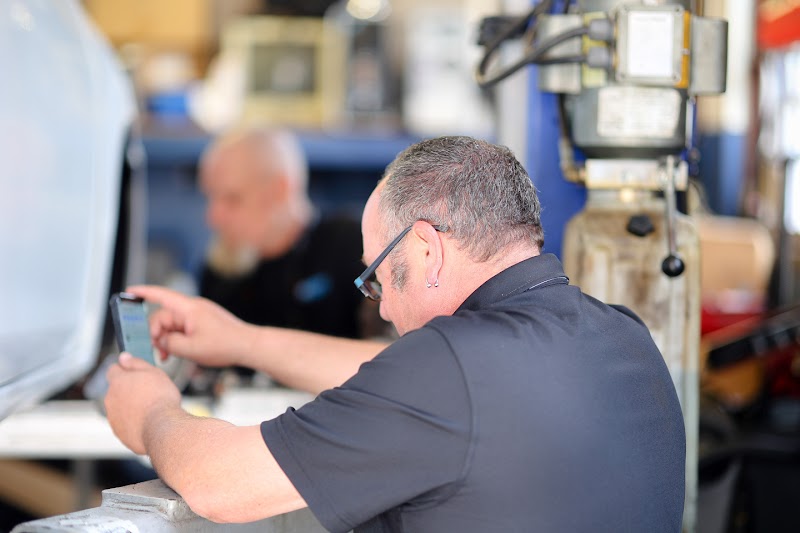 Ice Cold Air Discount Auto Repair image 2