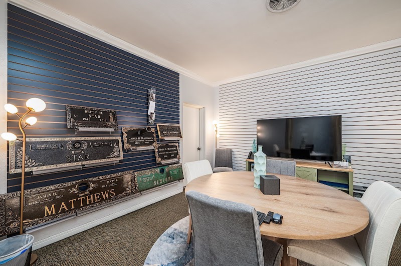 Anderson McQueen Funeral Homes image 5