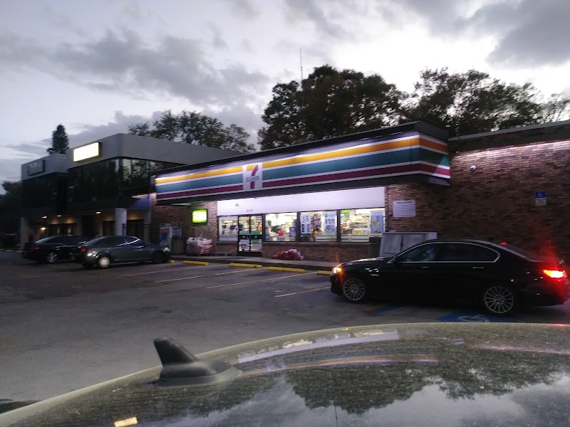 7-Eleven image 1