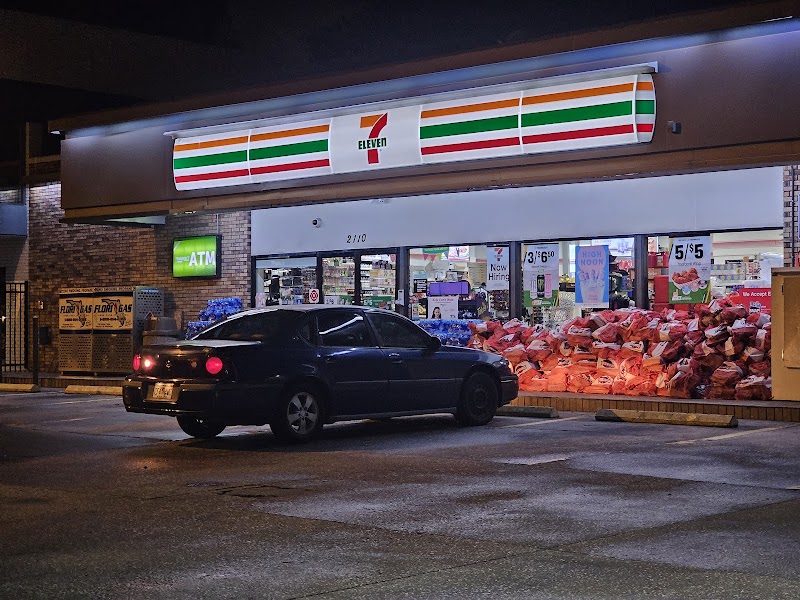7-Eleven image 4
