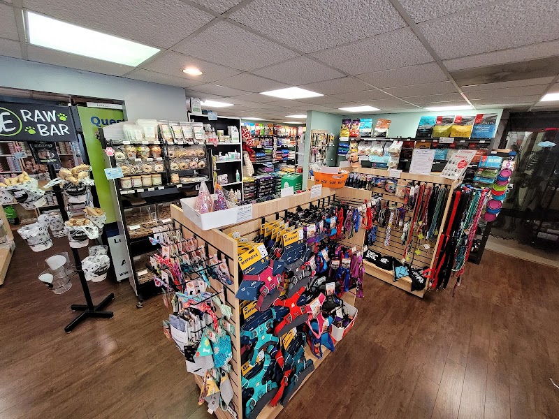 St PetersBARK Natural Pet Market MLK image 5