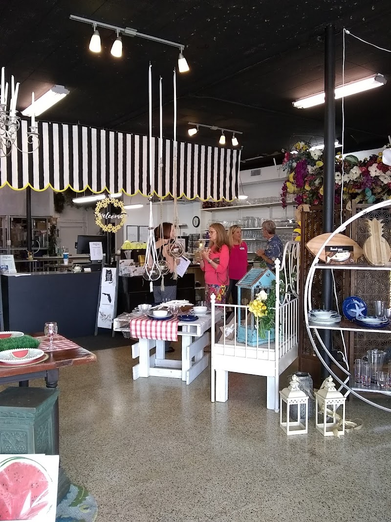 The Flower Centre powered by Lemon Drops Weddings &amp; Events image 2