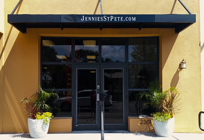 Jennie's Flowers St. Petersburg image 1