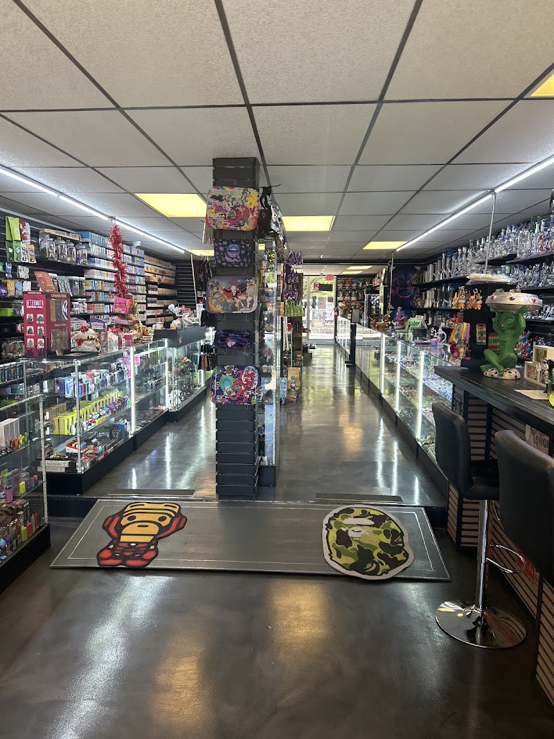 SHARKS SMOKE SHOP image 2