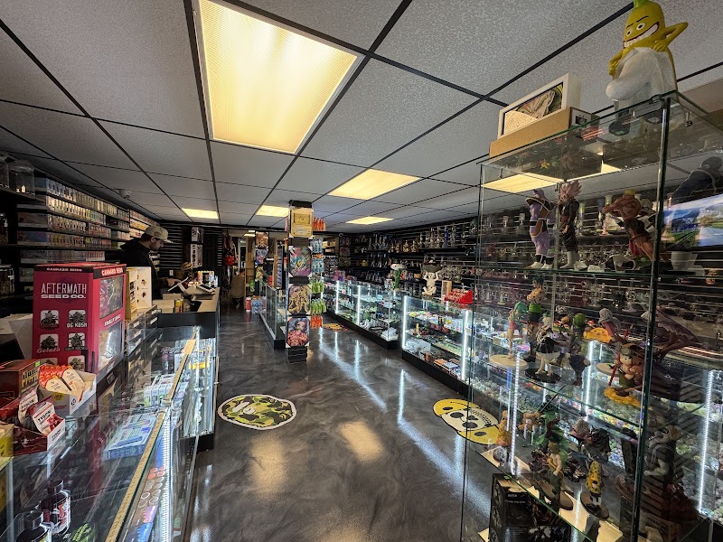 SHARKS SMOKE SHOP image 5