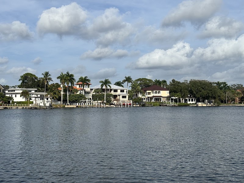 22nd Ave Ne + Cherry St Ne image 5