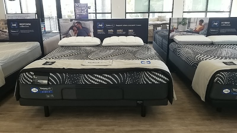 Mattress Firm 4th Street South image 5