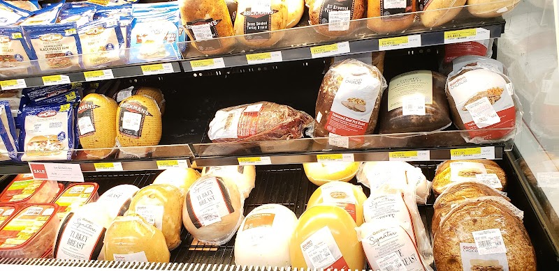 Gordon Food Service Store image 4