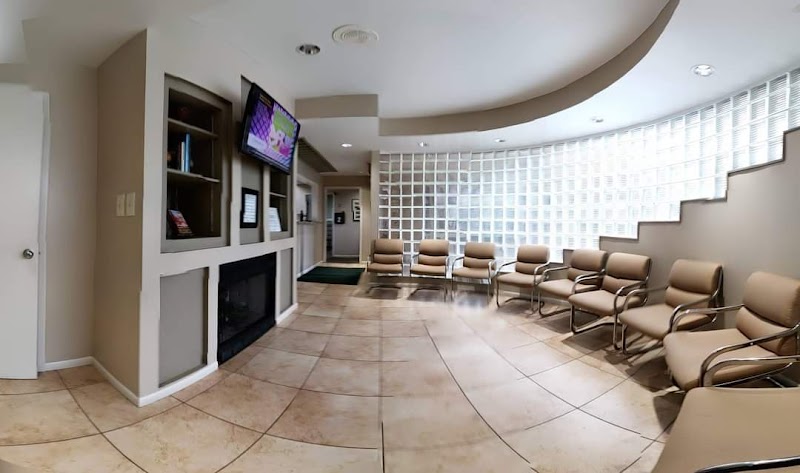 Farkas Chiropractic Clinic image 5