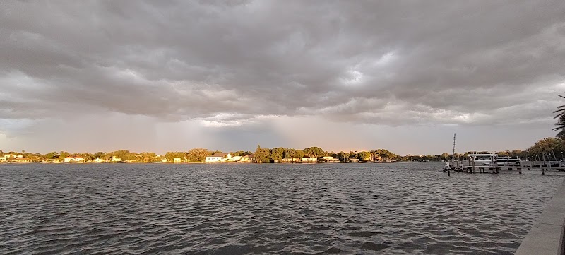 3099 1st St N Parking image 2