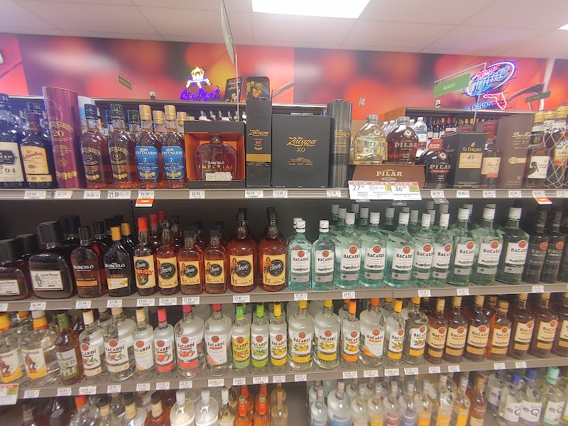 Publix Liquors at 4th Street Station image 1