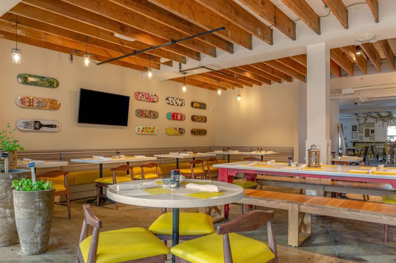 Stamps Lobby Bar &amp; Restaurant