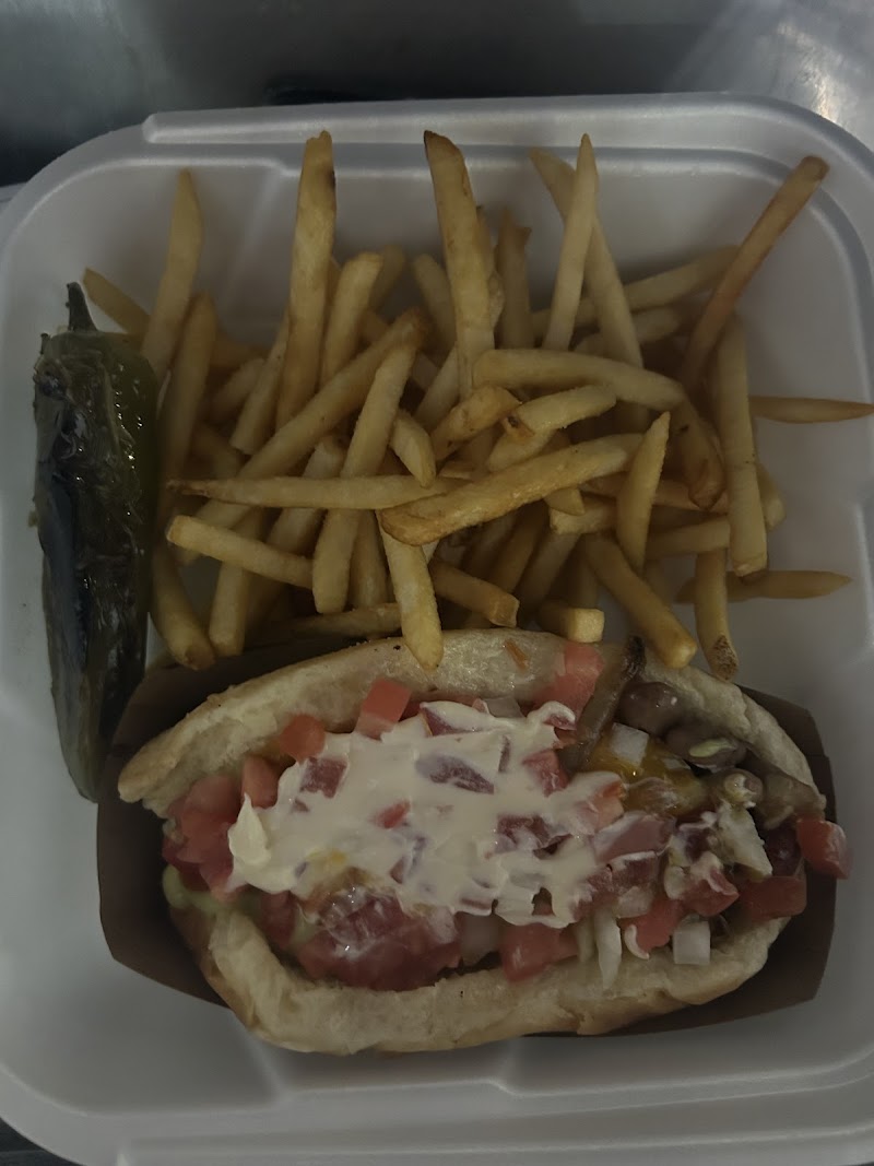 Deliciosos Hot Dogs &amp; Tacos