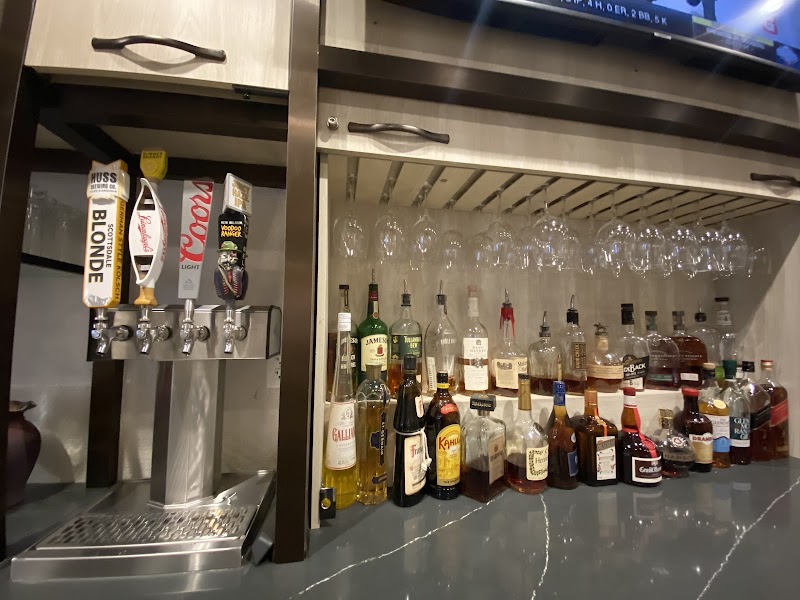 Garden Grille Bar &amp; Grille @ Hilton Garden Inn Chandler Downtown