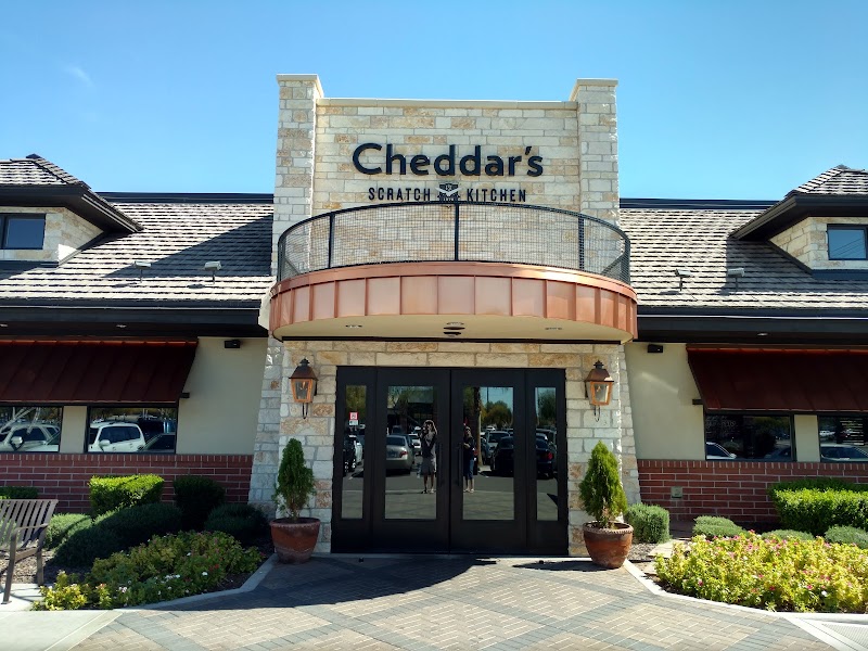 Cheddar's Scratch Kitchen