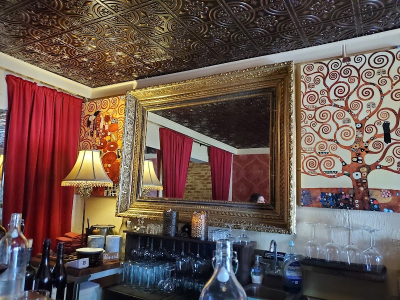 Calida Kitchen &amp; Wine