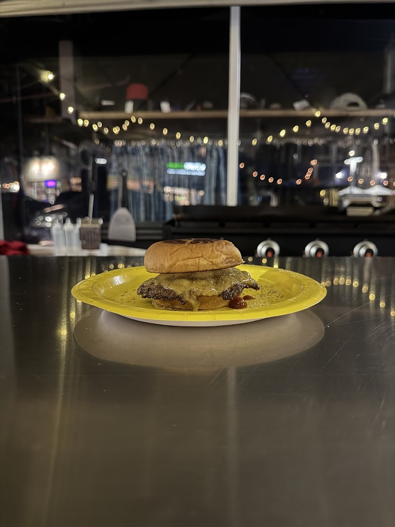 BIG CHEESE LATE NIGHT