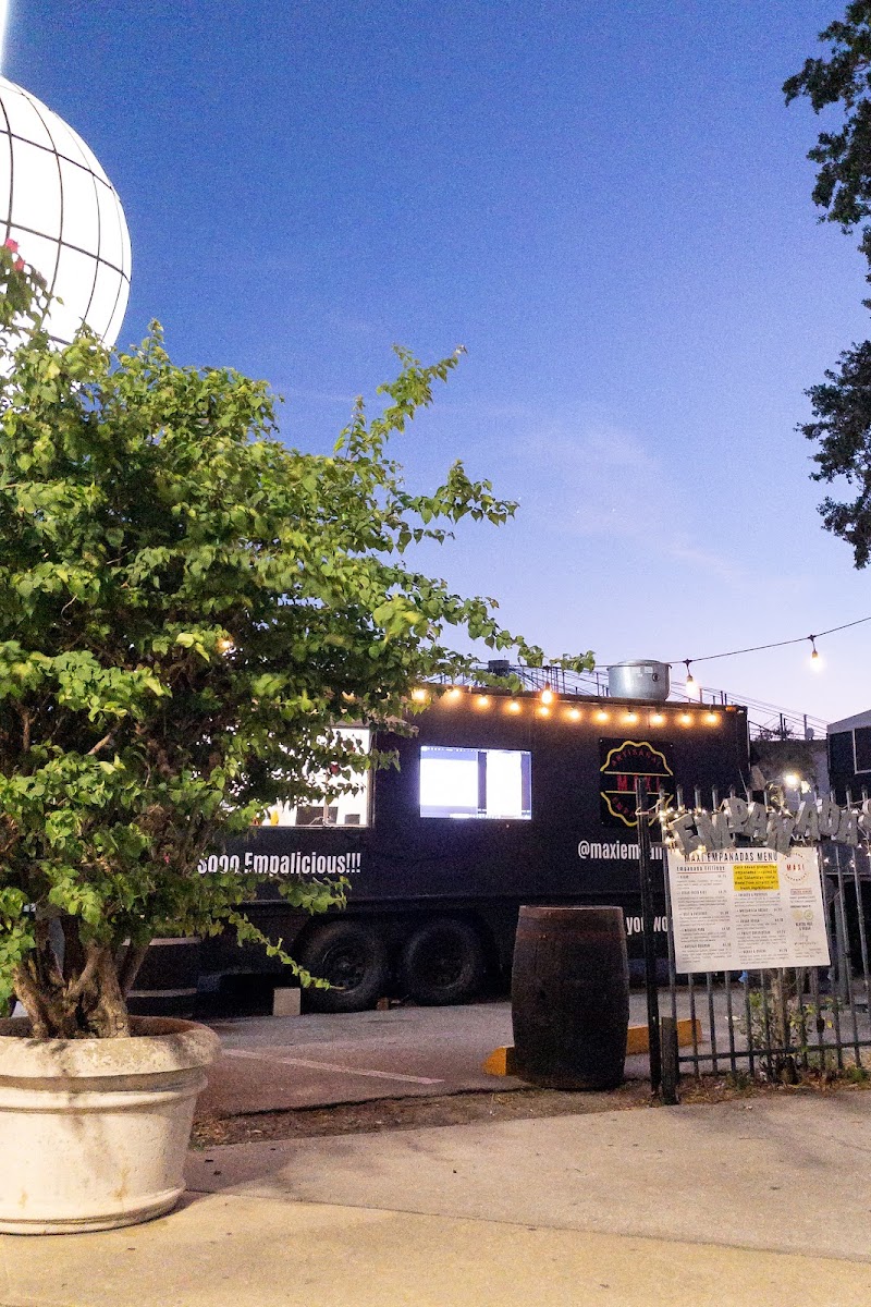 Maxi Artisanal Empanadas