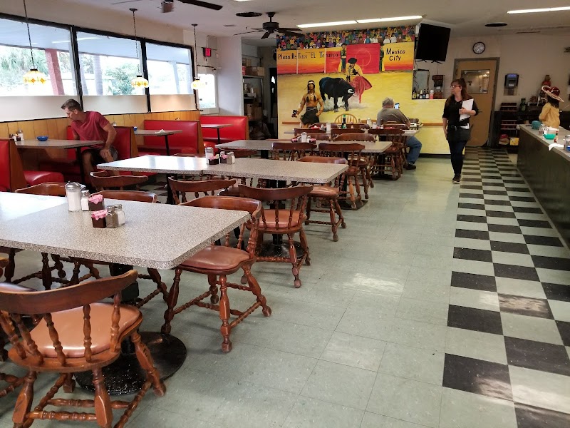 El Tenampa Mexican-American Restaurant Gallery Image