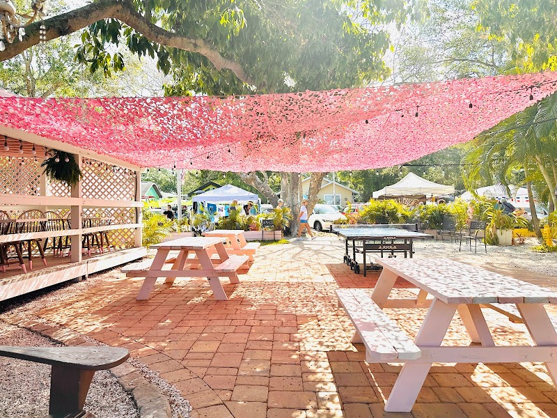 The Wine House + BBQ