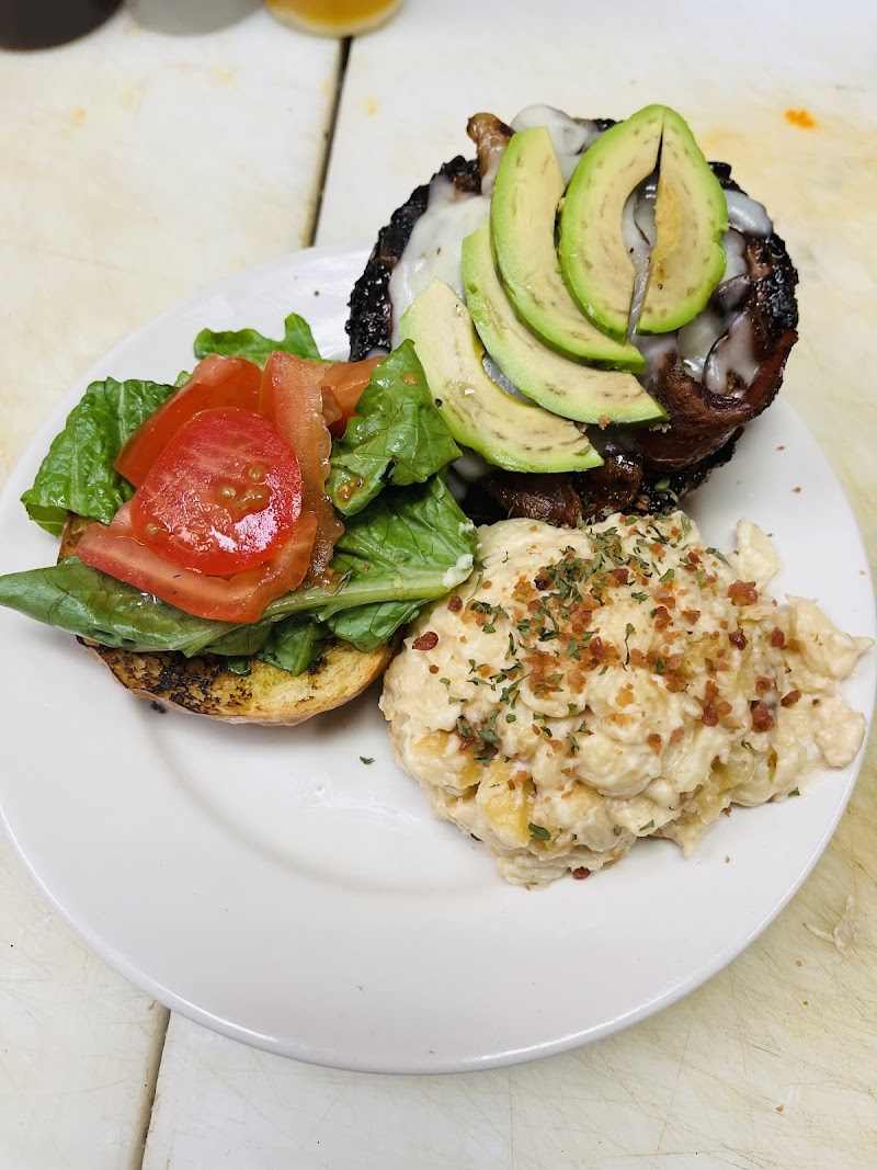 Sunset Bar and Grill at Mistwood