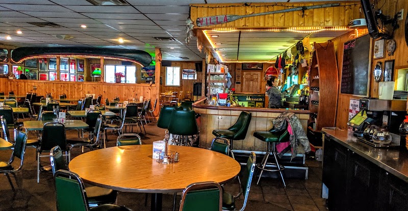 Villa Marine Bar &amp; Grill