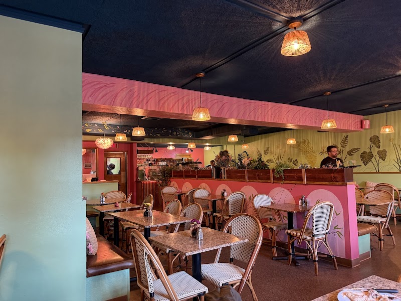 Pink Flamingo Brunch Cafe