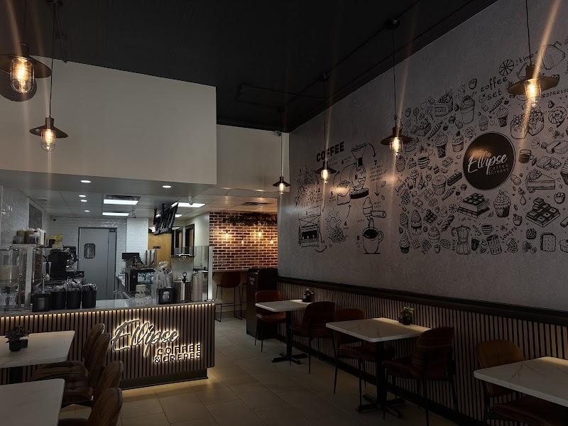 Ellipse Coffee &amp; Crepes