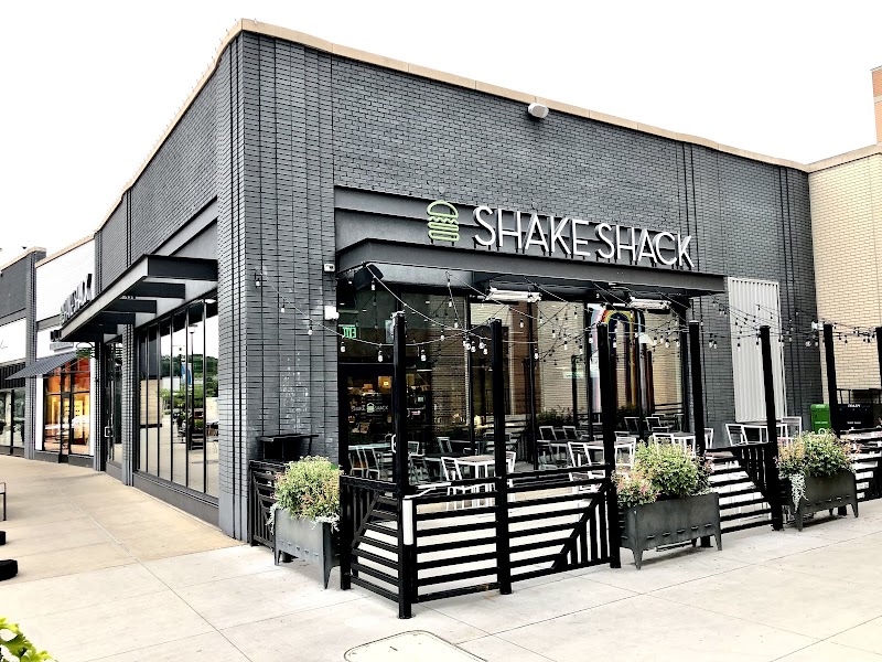 Shake Shack Hilldale Center
