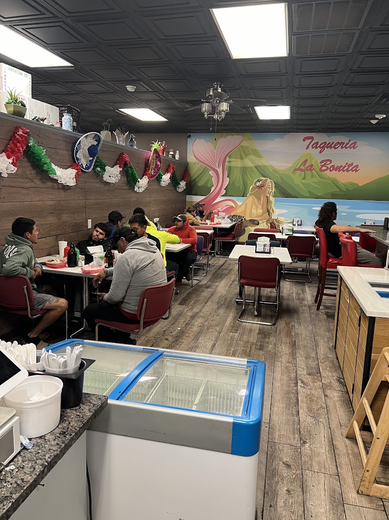 Tienda y taqueria la bonita