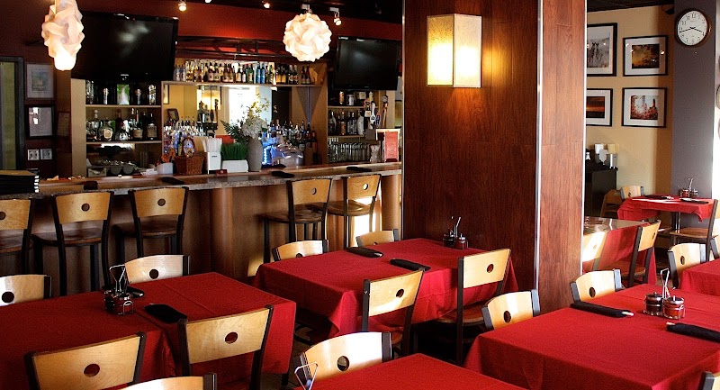 Nam's Noodle &amp; Karaoke Bar