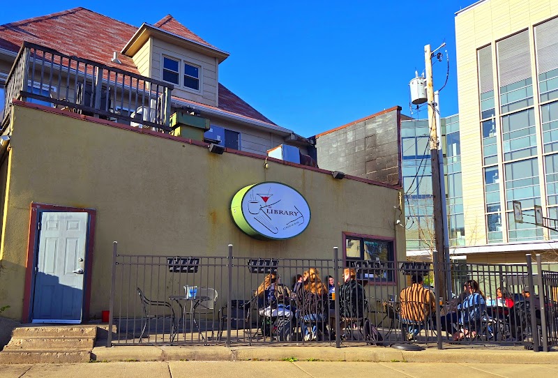 Library Cafe &amp; Bar