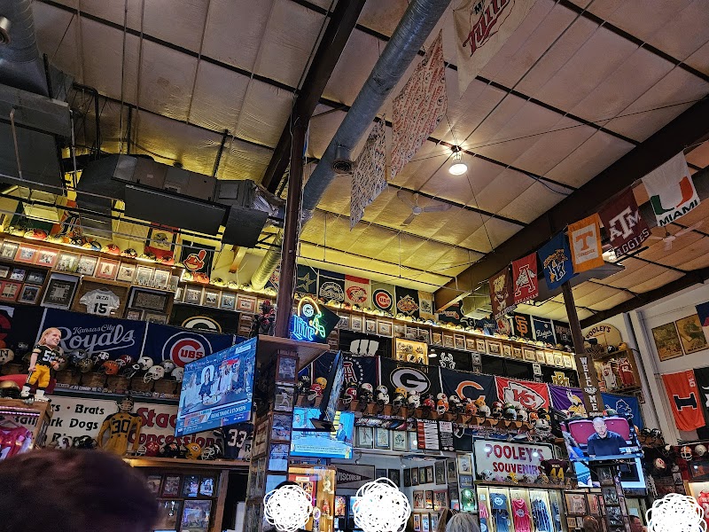 Pooley's Sports Bar and Event Center