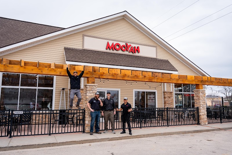 MOOYAH Burgers, Fries &amp; Shakes