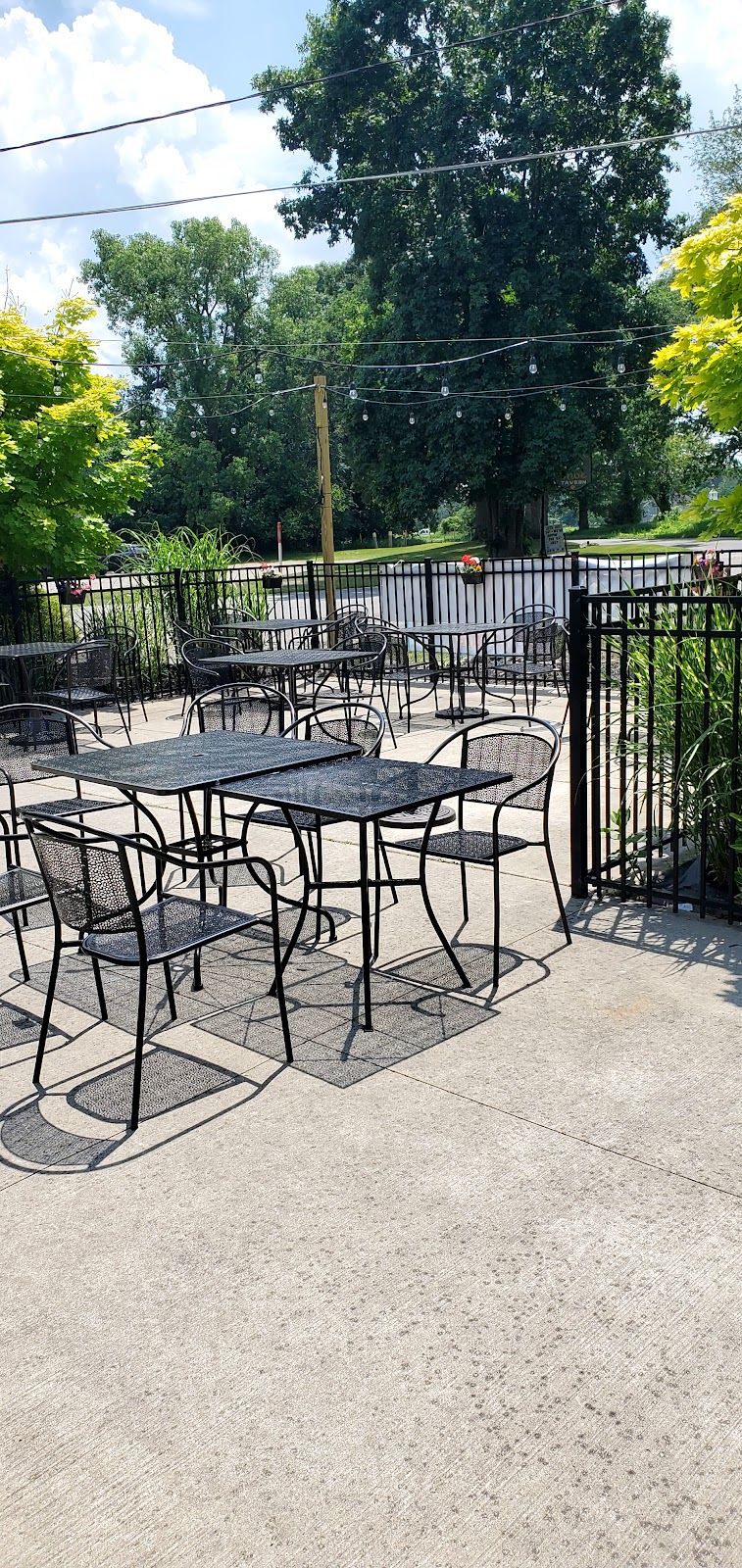 The Pleasant Lake Pub